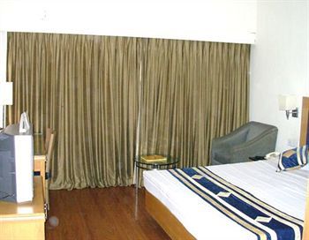 Rukmini Riviera Hotel Hyderabad Exterior photo