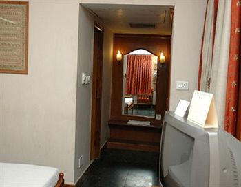 Rukmini Riviera Hotel Hyderabad Exterior photo