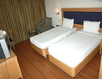 Rukmini Riviera Hotel Hyderabad Exterior photo